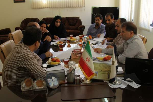 برگزاری جلسه تدوین ویژه نامه ی شغلی مشاغل موجود در مراکز آموزش علمی کاربردی واحد استان ایلام